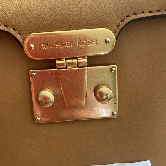 NWT original MK, camel color bag - Picture 2 of 8